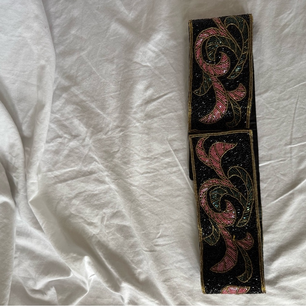 Tailor Vintage Black and Pink Embroidered Belt